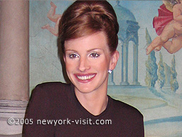 Jukia Roberts  at Madame Tussauds ~ Portraits of iconic celebrities and trendsetters
who helped shape each decade of the 20th
century are represented in vignettes
highlighted by the fashions, trends, news and fads of the era.